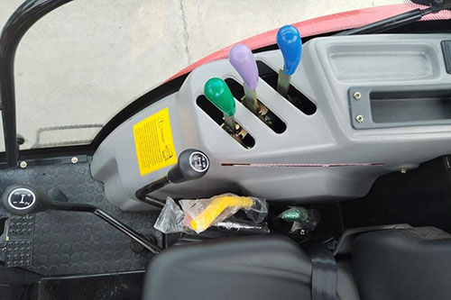 Hydraulic control console